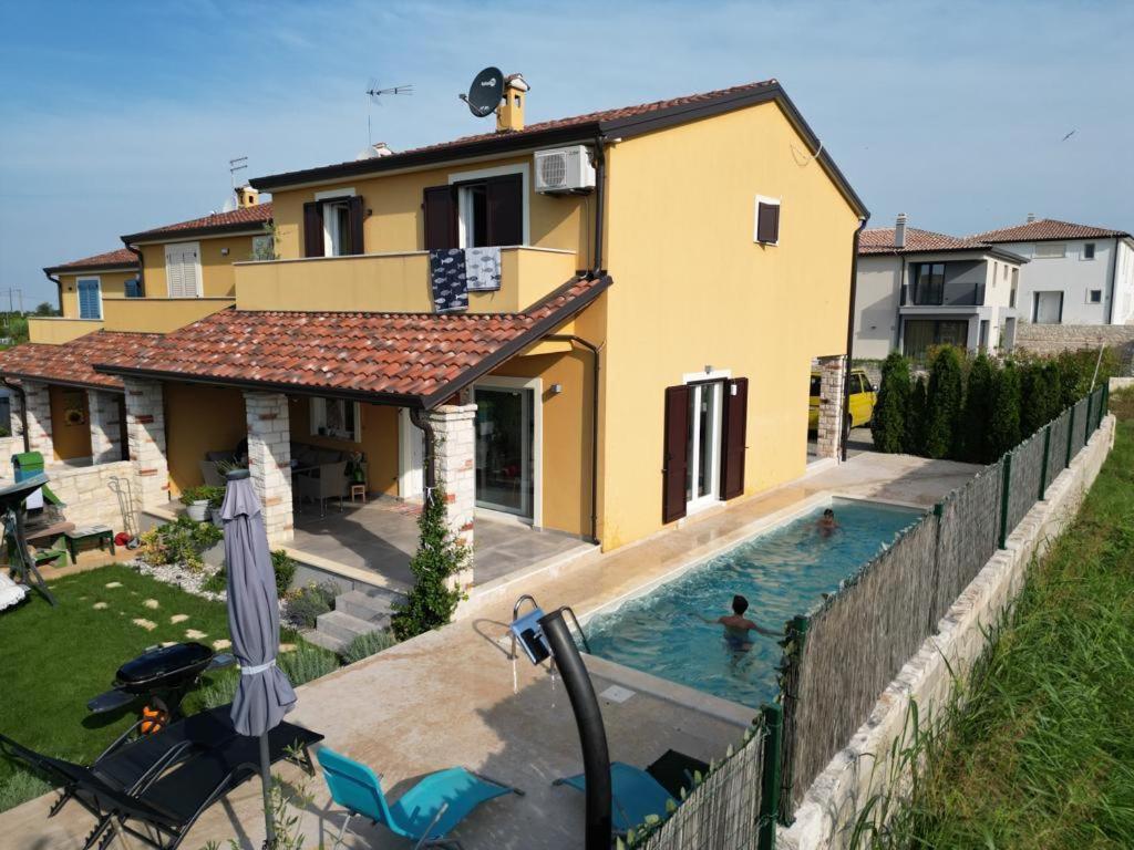Casa Colibri Brtonigla Exterior foto